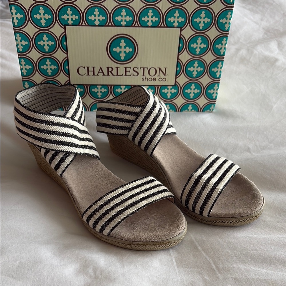 CHARLESTON SHOE CO. Black and White Wedge Sandals